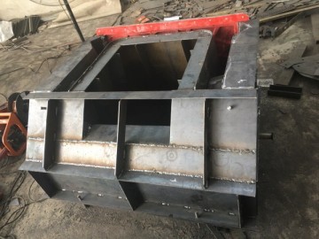 階梯式生態(tài)護坡鋼模具-玻璃鋼印制-體積大效果好